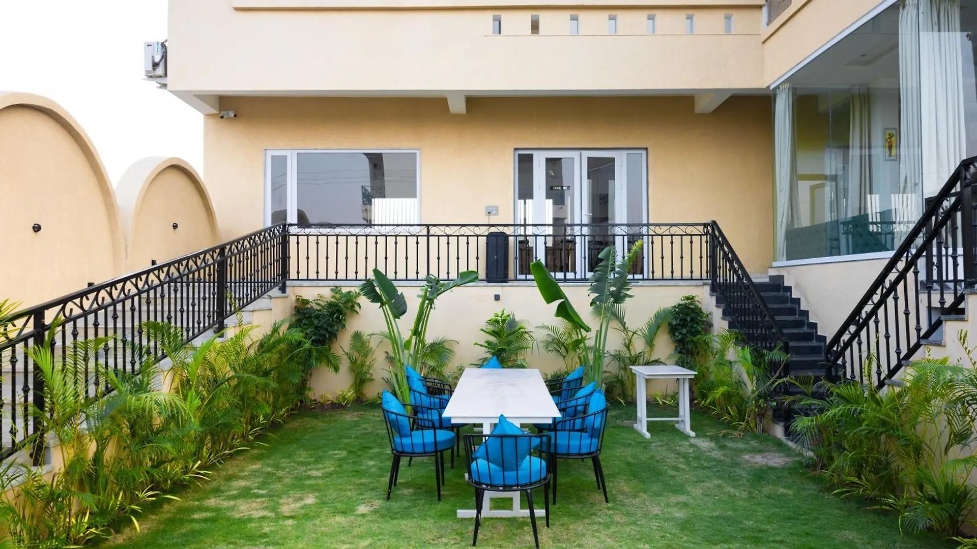 Akaya Hills Hotel Udaipur 0*,