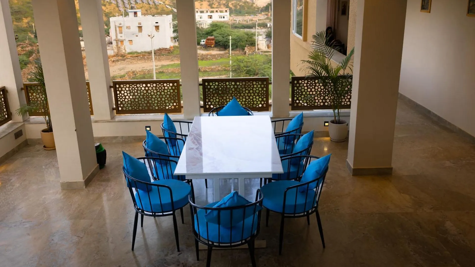 Resort Akaya Hills Hotel Udaipur